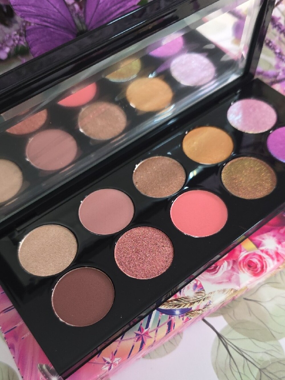 Pat MCgrath Mothership IX Huetopian Dream. NIB. - Picture 3 of 6